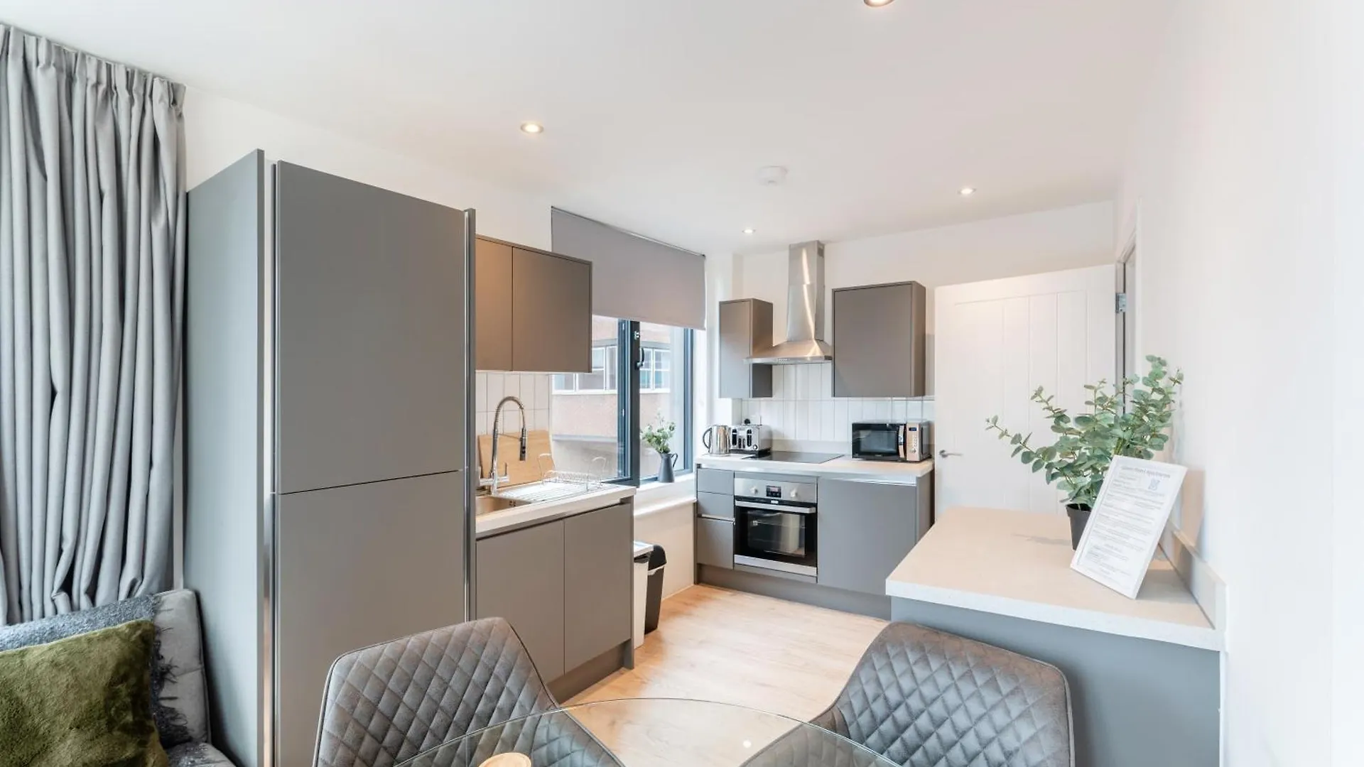 123 Queen Street - Home Crowd Luxury Apartments Шефилд