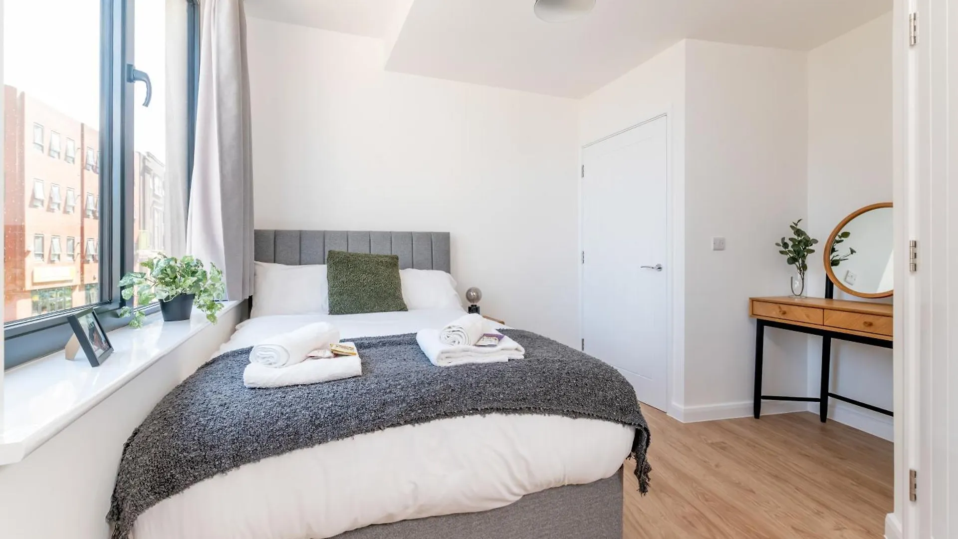 123 Queen Street - Home Crowd Luxury Apartments Шефилд